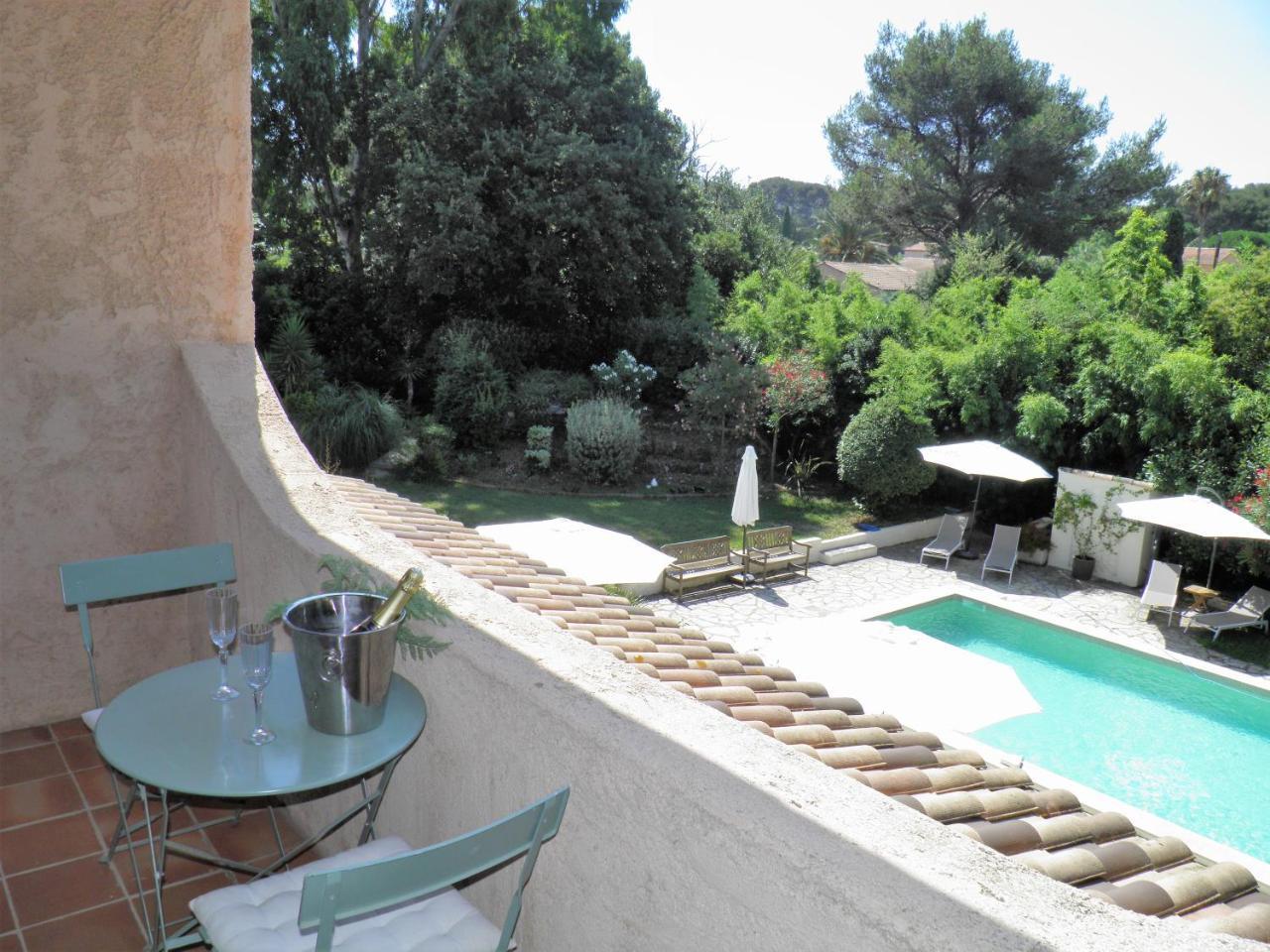 La Bastide Du Bouchou Bed & Breakfast Six-Fours-les-Plages Exterior photo